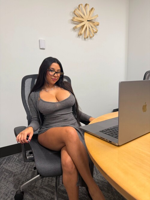 100002356403222cba931c993a