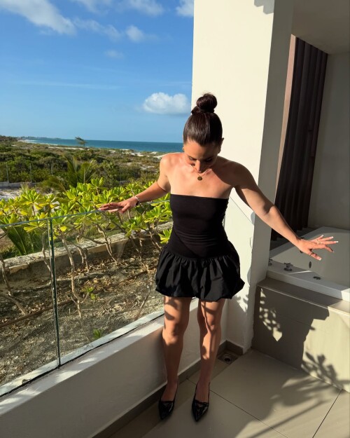 10000236434e4cc1a283601f9a