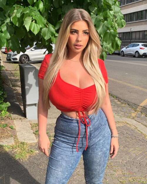 1000023660f1eae72ed77761b5