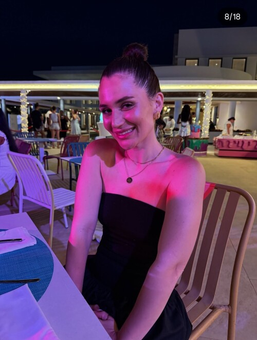 1000023824ba0b99c22870b675