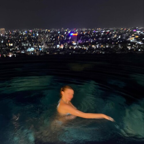 1000023897a964e11bdfa9fb68