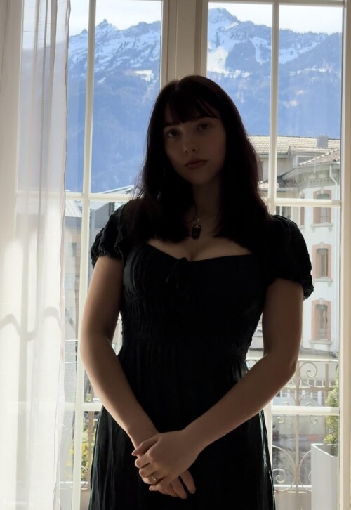 10000239808d98c131aad3e020