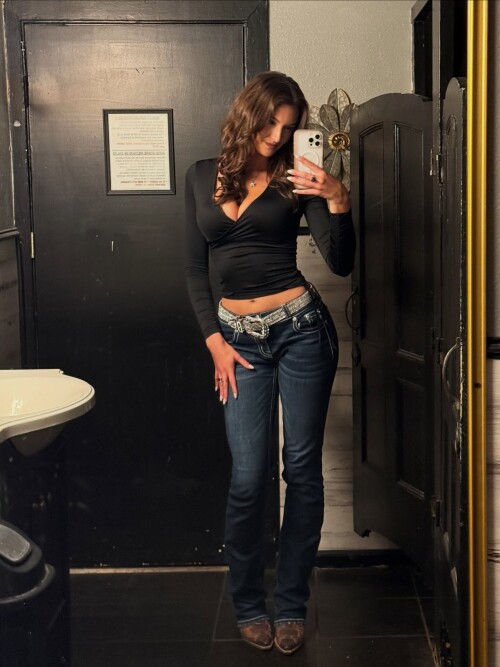 10000240612ec7e3db5815c9dc