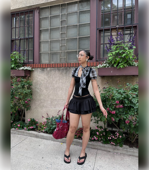 1000024232989e806699994811