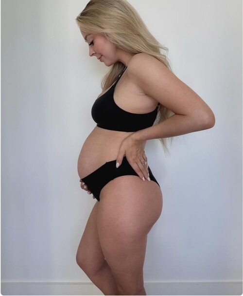 100002433906e48276dd811222