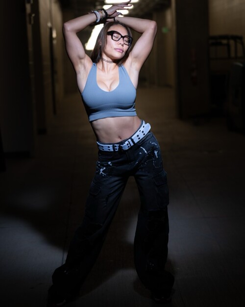 100002436920e04c1a81f1a536