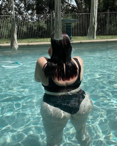 10000245712672af74d99ebb7d