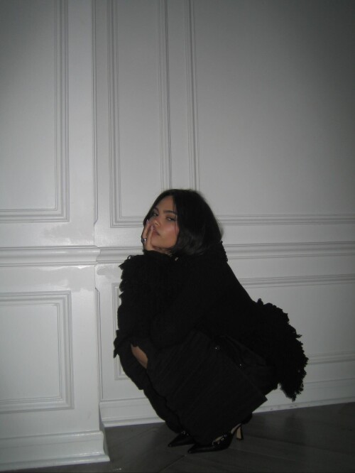 1000024781c9a1ca6e51f7e62b