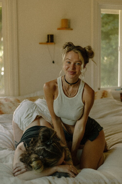 1000024885683ddef2417da39f