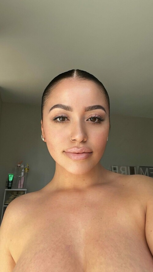 1000024918a4fed4adfc5e64de