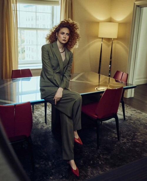 1000024928a977bade53f57d08