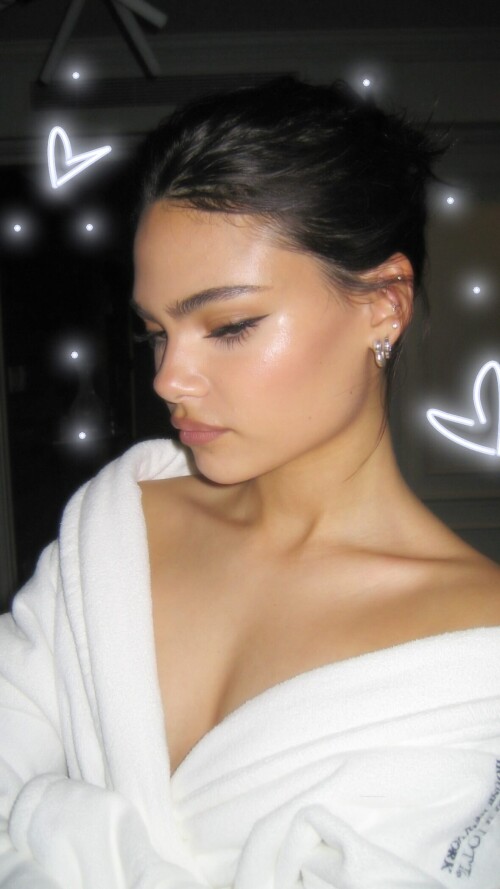 1000024981253e8b94dcb88f5e