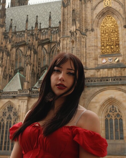 100002511419b435c2c171e688