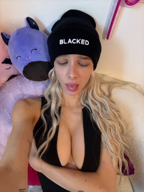 1000025188c6a3a459e31b8128