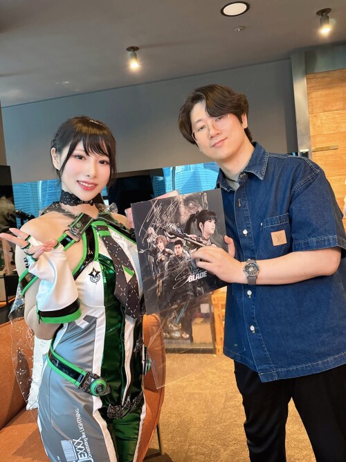 10000252261b54b644353a443e