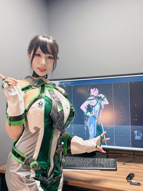 10000252273bb0e47b4910a346