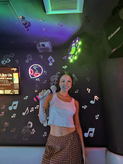 10000255178718ec82f96f6a5b