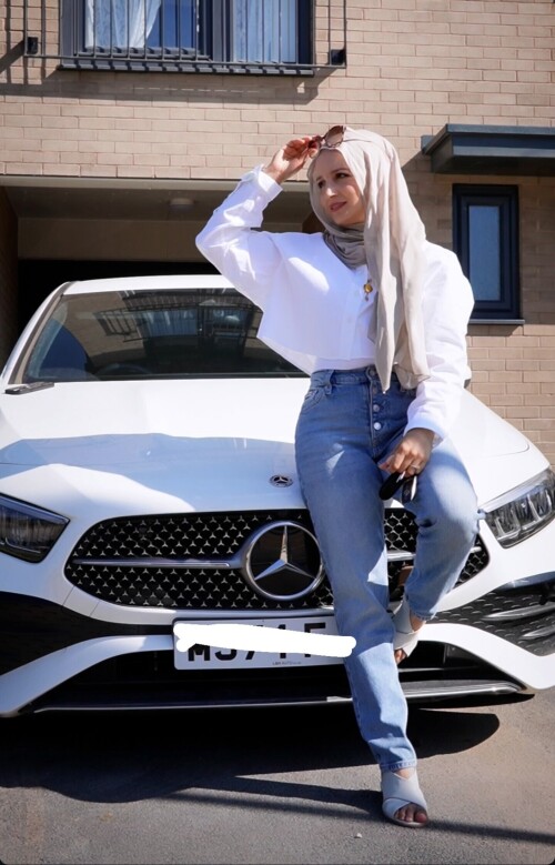 1000025599a029305a23237107