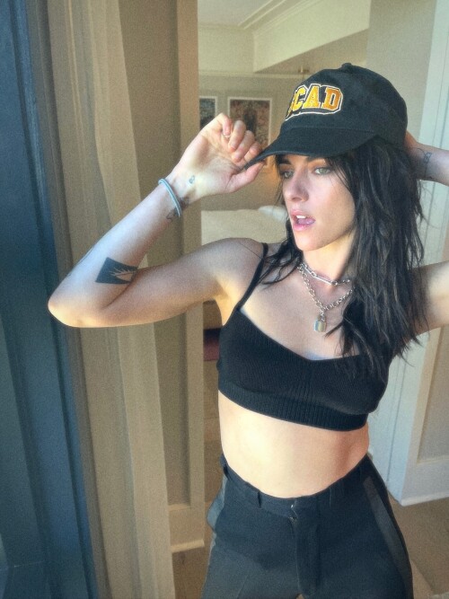 10000256504d8681037cc35333