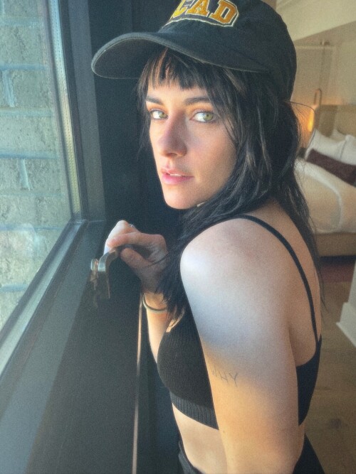 1000025651a6c3d03de47a7a20