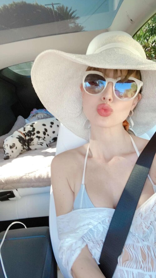 10000256715d6c3d60de585016