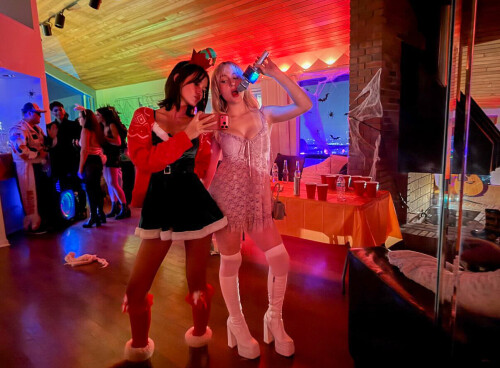 100002570967cb0a10ed4ac259