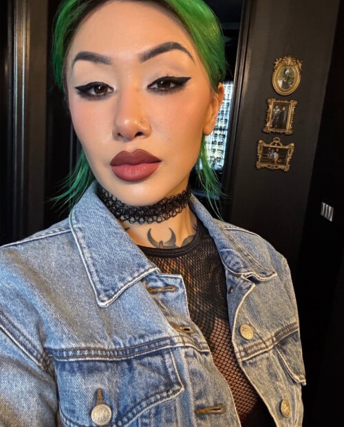 1000025778bd4875be9bdcdf82