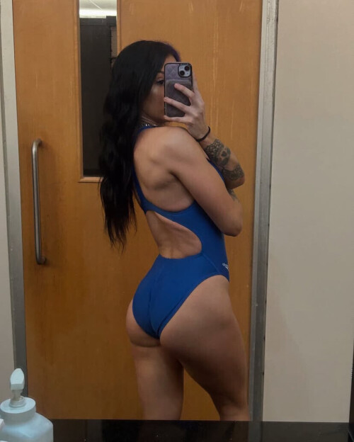 1000026028f09f1352dcaff6bd