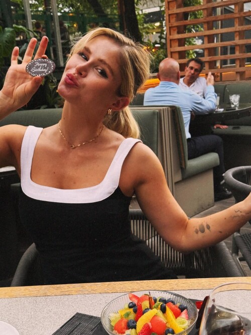 1000026207bc2df3db371d370c