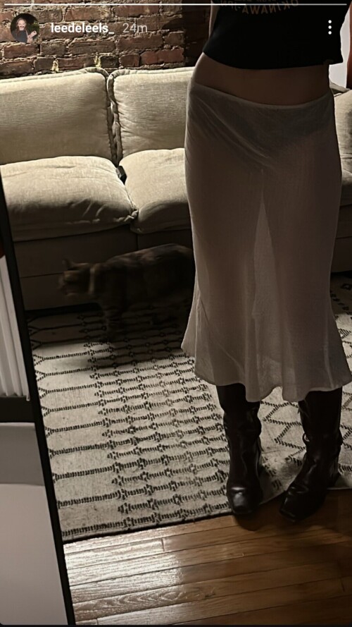 10000265565dff42d405bb7160