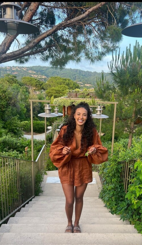 1000026914877bd7adeccaf3ae