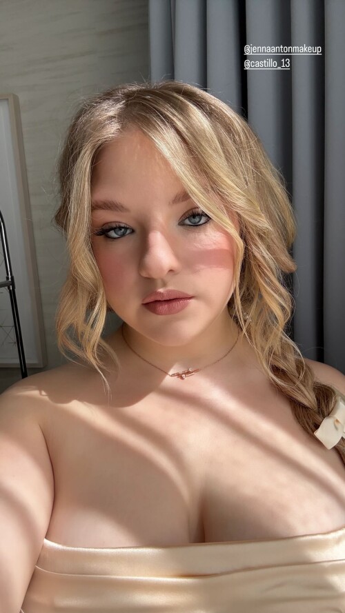 100002713604adf4985421c70e