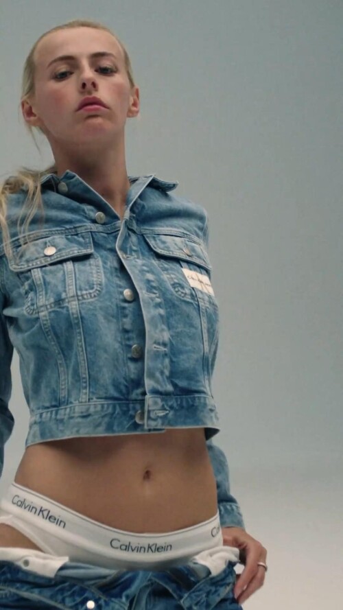 10000271463cfd2417c259d3db