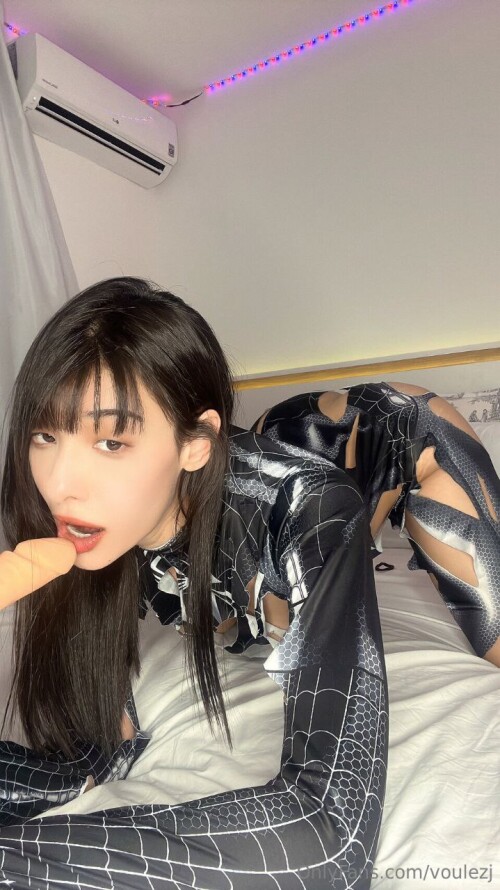 100002716047c8a2bf323e8275