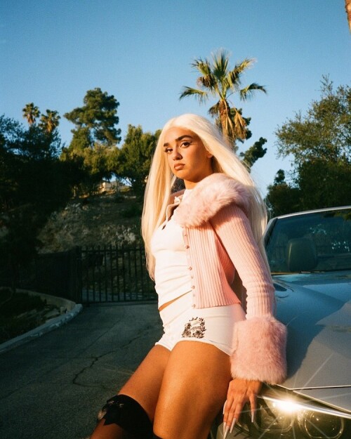 10000273503f8edefa9282c383