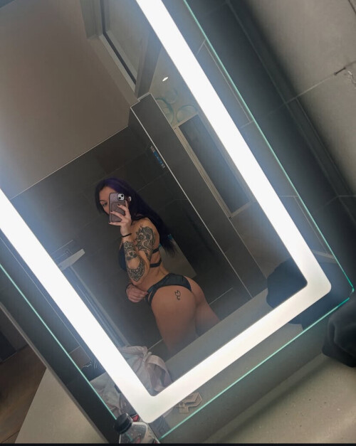 1000027375b938a1fda273d2ba