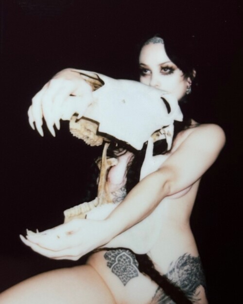 100002740207f1b0399a96a0f7