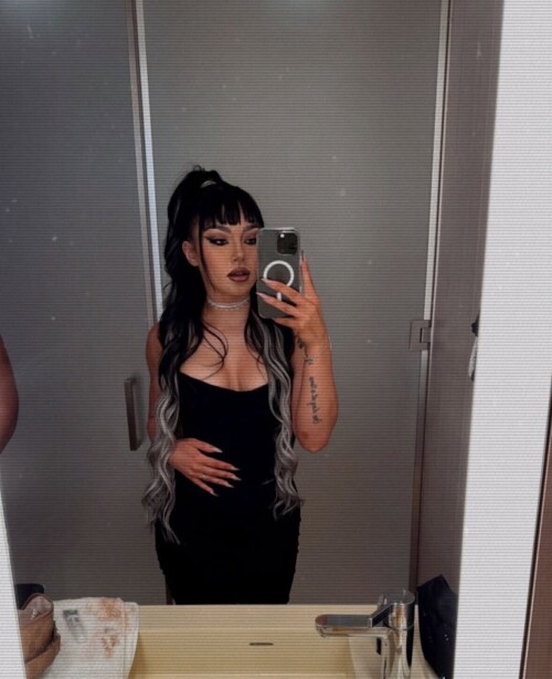 10000275072634f1543865d779