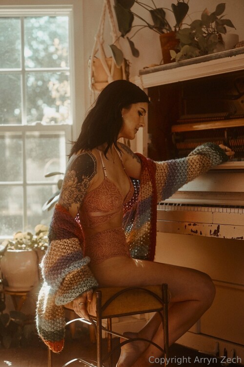 1000027728e184e4363840896e