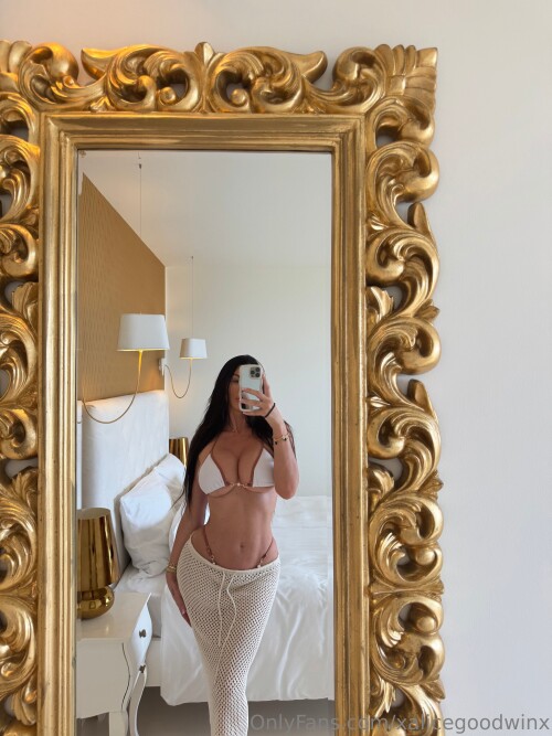 1000027754888d9dc0a2753a79