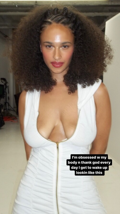 1000027879b71ebcb86e85ad76