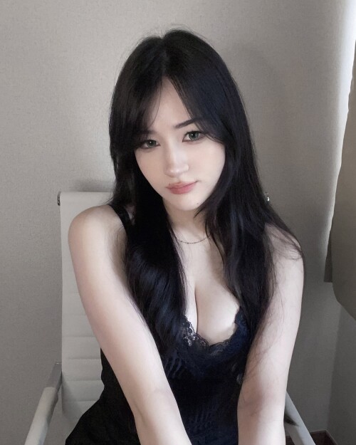 10000282299f998125527b8302