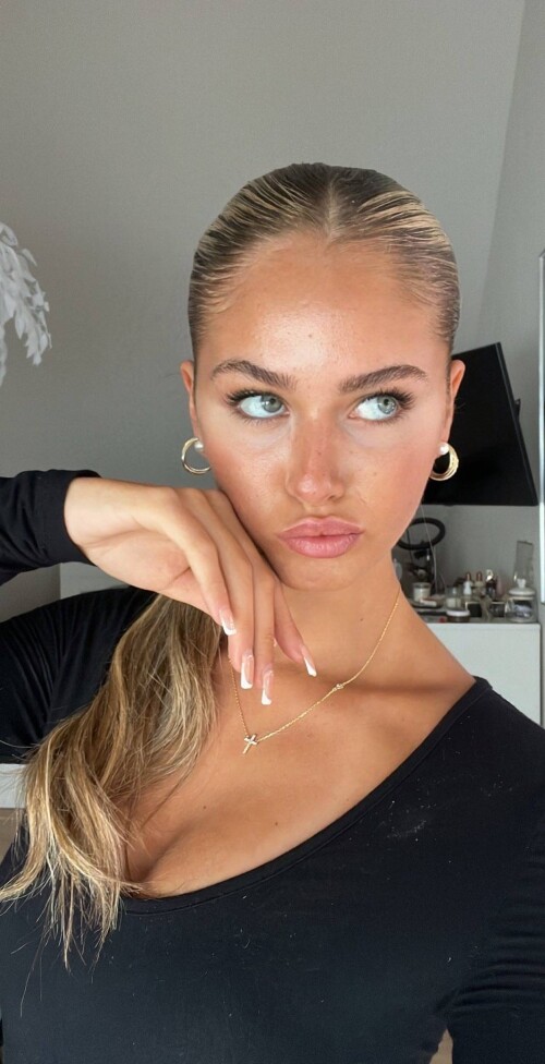 1000028366e253db9d00055b54