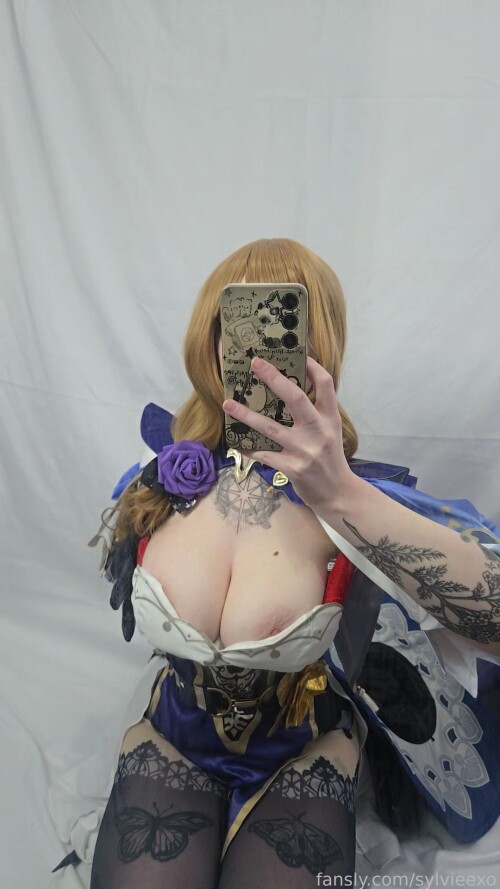 1000029496472184bb7f903b40