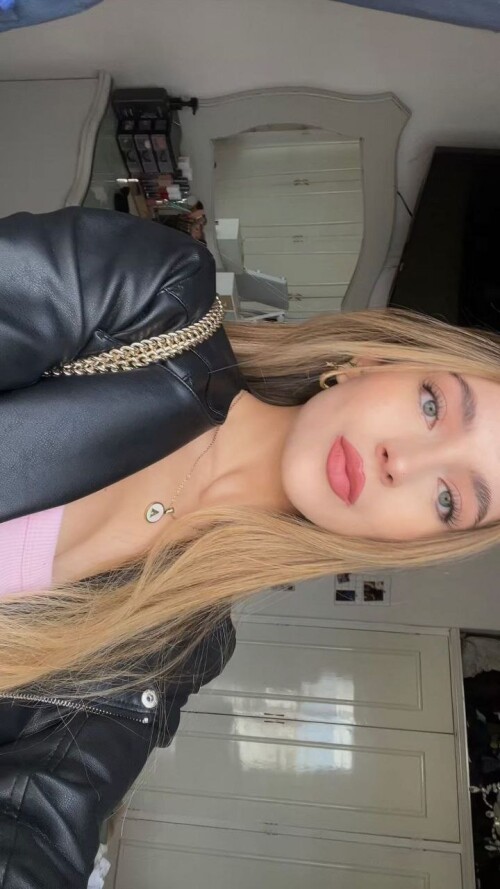 100002972365c9bcae598e0c27