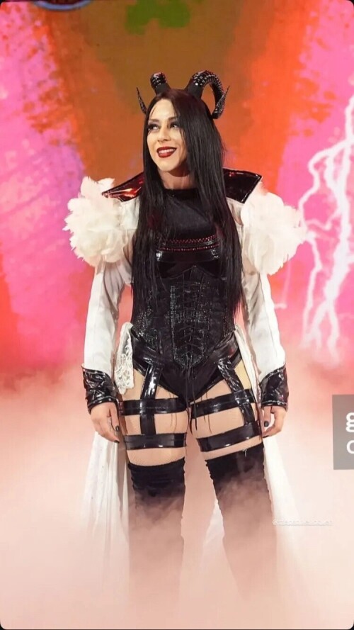 1000030157b7618c74fa369a12