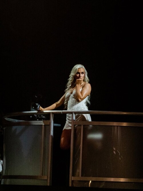 100003026193d427787d35b20b