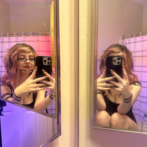 1000030837baaaa2e04c03ebd9