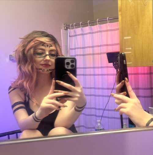 100003083857b1209953f827a6