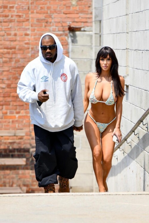 1000030871a9920f7ff927b4c2